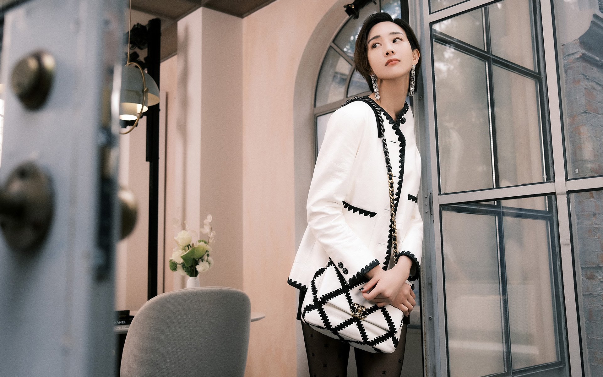 无争议的神迹,霍勒迪用一场比赛定义唯一 当老鹰的尖刀遇上洛杉矶最坚固的盾