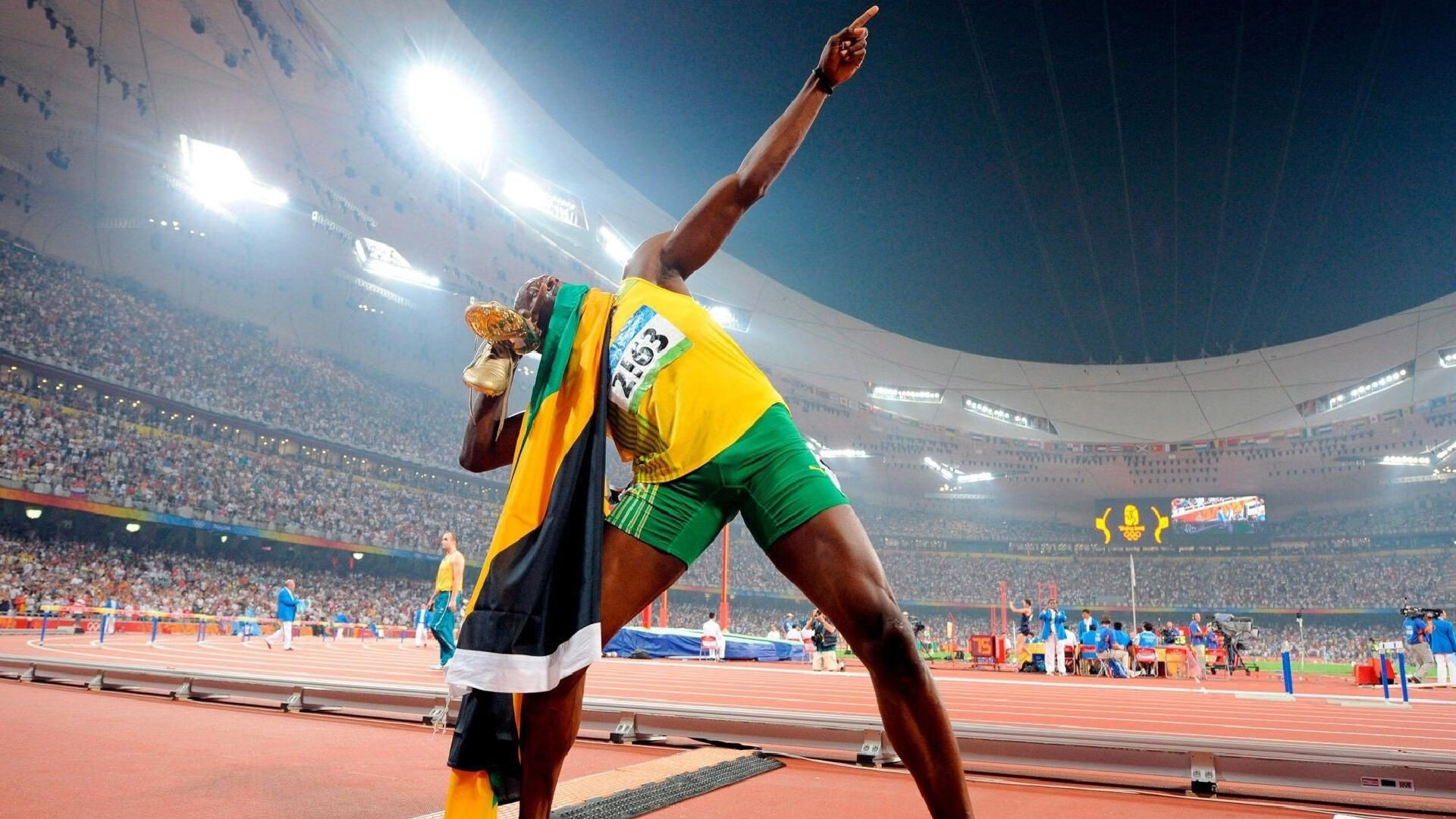 平行时空的冠军之心，当开拓者化身F1车手击败森林狼