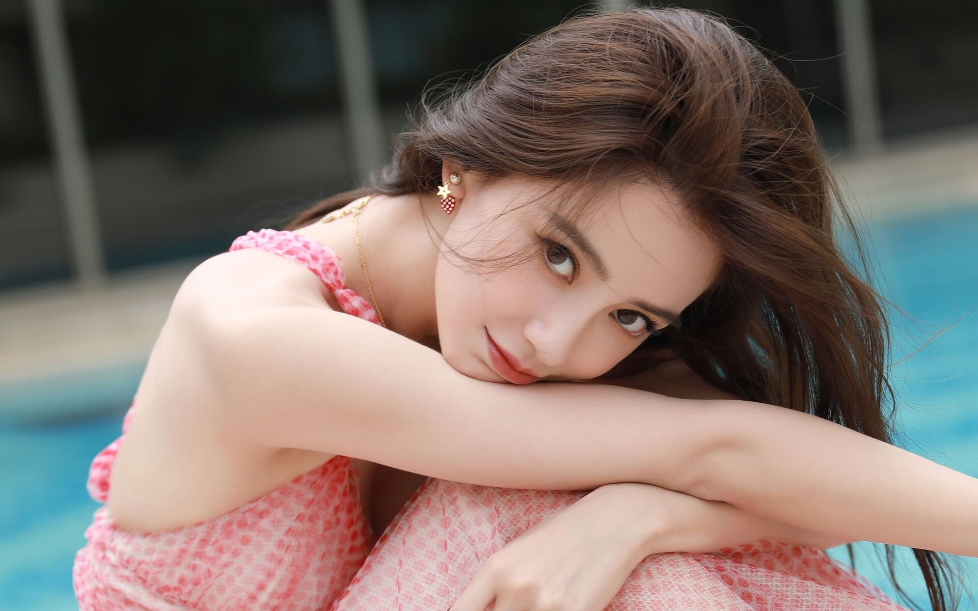 冰火两重奏,库尔图瓦的叹息之墙与荷兰的橙色洪流—欧洲足球的两极艺术